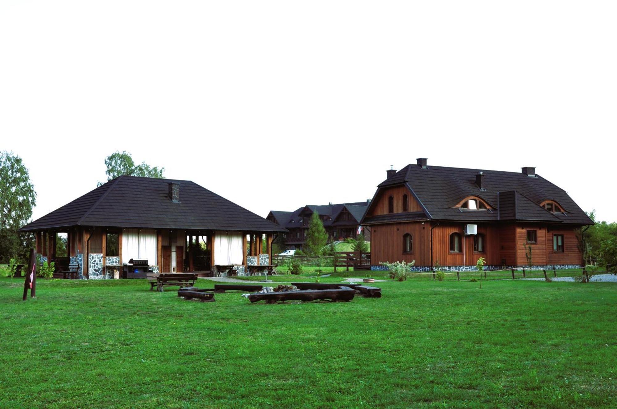 Dom Nad Rozlewiskiem #N/A ภายนอก รูปภาพ